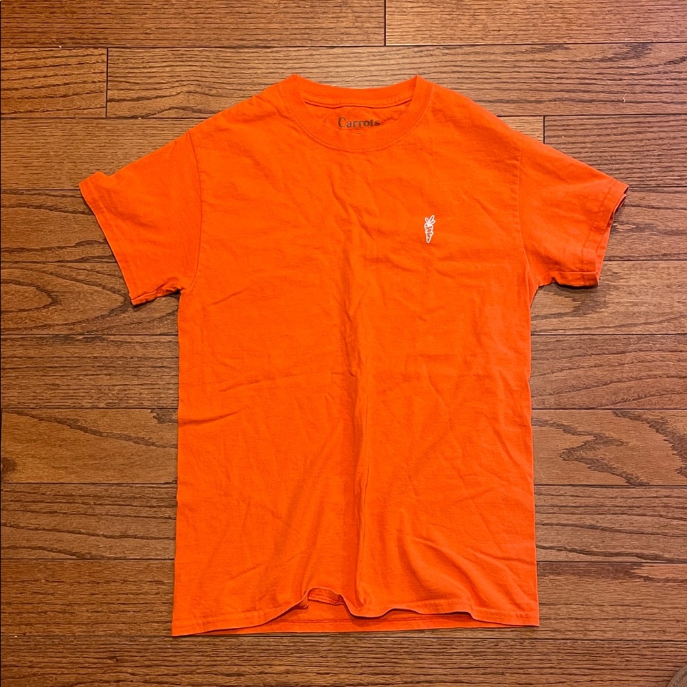 Carrot short sleeve t-shirt men’s size S